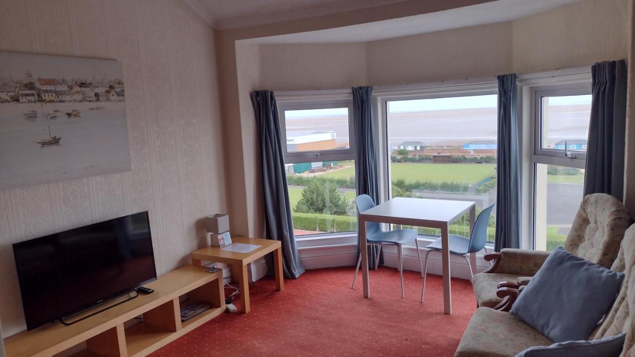 The Kathrene Second Floor Sea View Lejlighed Fleetwood Eksteriør billede