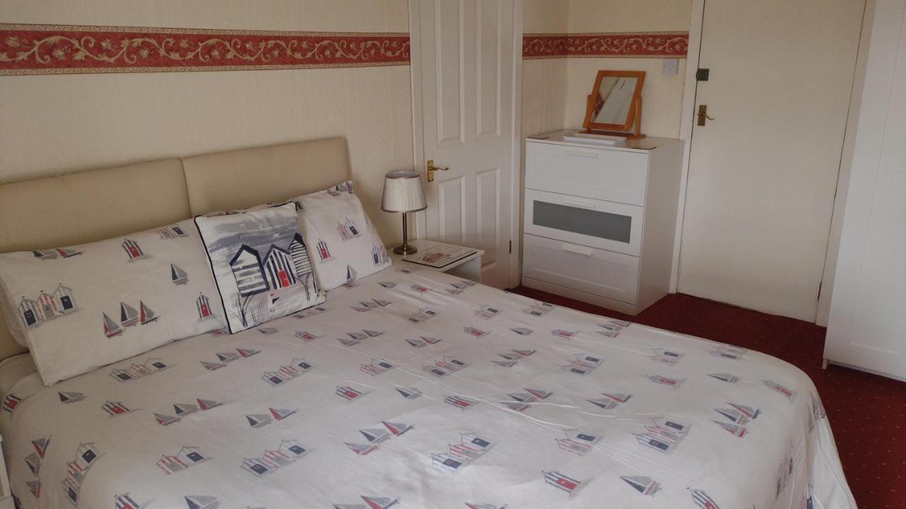 The Kathrene Second Floor Sea View Lejlighed Fleetwood Eksteriør billede